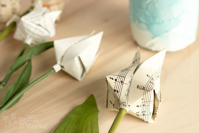 Origami Tulip Tutorial - Muslin and Merlot