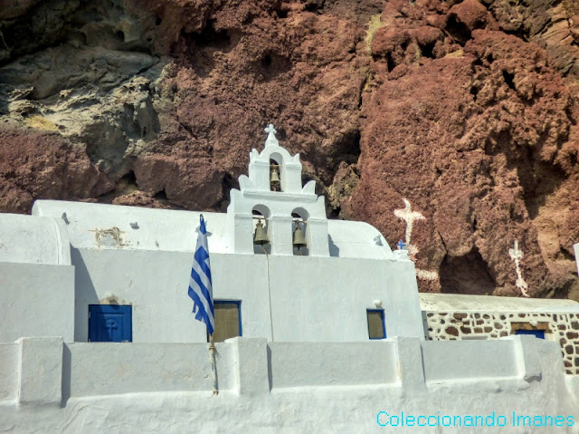 iglesia red beach santorini