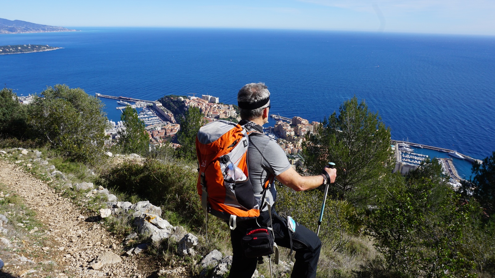 Admiring Monaco from the trail descending from Tete de Chien