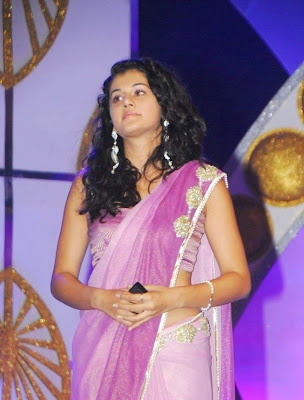 Taapsee Hot Navel Show in Rose Saree Stills