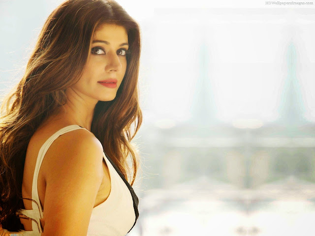 Pooja Batra HD Wallpaper