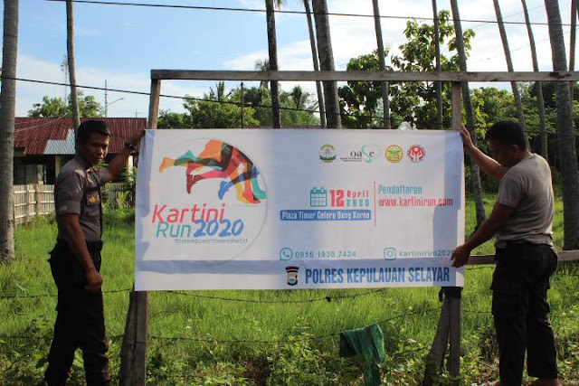   Sukseskan Kartini Run 2020, Polres Kepulauan Selayar Pasang Spanduk