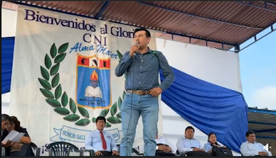 Tony Alcántara, participa de la apertura del inicio del año escolar