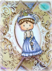 GilliVictorian_Violet&Cream_RightCloseUp