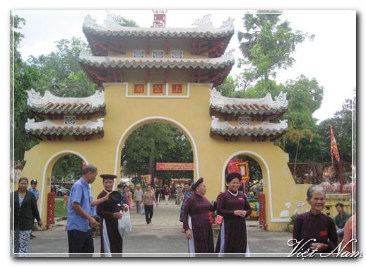 Lang-ong-ba-chieu