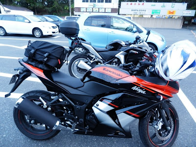 CBR250RとNinja250R