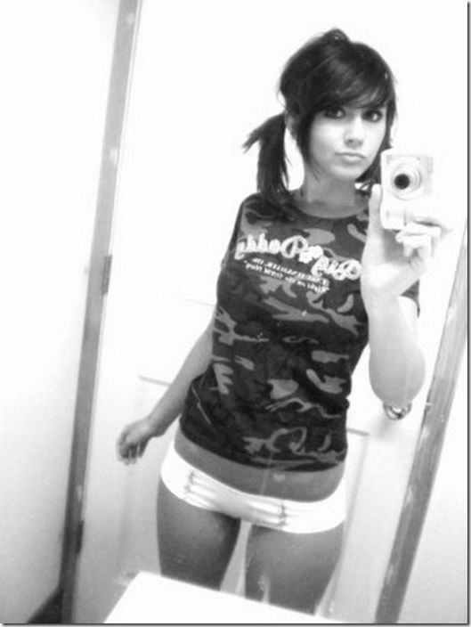 emo-girls-hot-pics-13