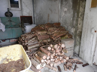 a cord of wood in France - renovation project