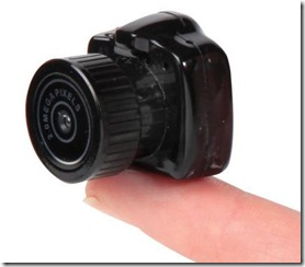Smallest-Camera-2