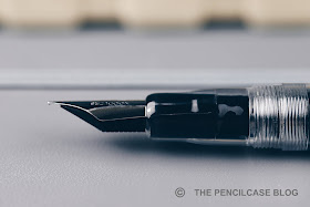 REVIEW: NOODLERS AHAB FLEX NIB FOUNTAIN PEN