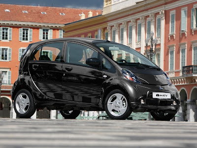 Mitsubishi i-MiEV (2011) Front Side