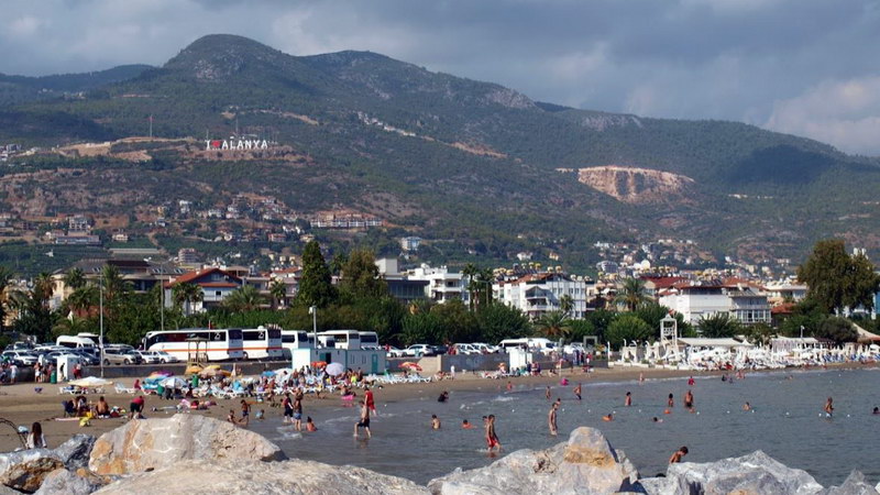 Пляж Galip Dere Halk в Аланье
