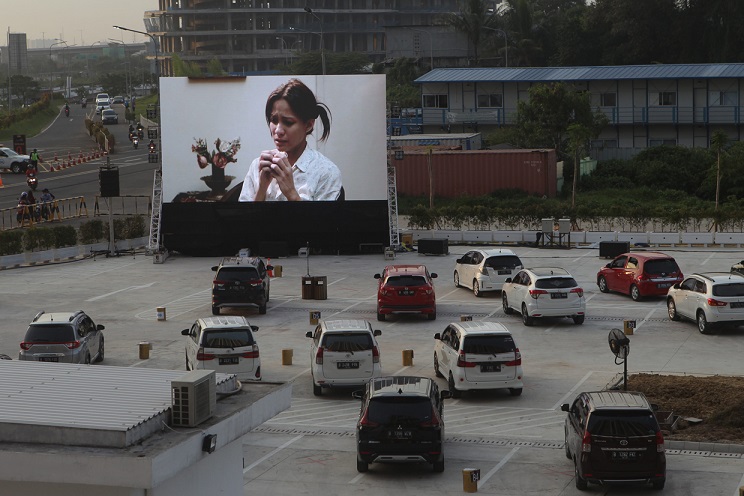 Bioskop Tutup Gara-gara Pandemi Corona, Kita Butuh Drive-in Cinema, naviri.org, Naviri Magazine, naviri majalah, naviri