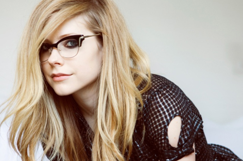 Former LA Reid prot g Avril Lavigne is interested in being a judge