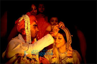 KONKANA SEN AND RANVIR SHOREY GREAT MARRIAGE PICTURES TOGETHER