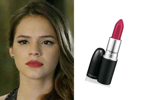 Descubra o batom rosa  da Bruna Marquezine,  a Luiza de  Em Família