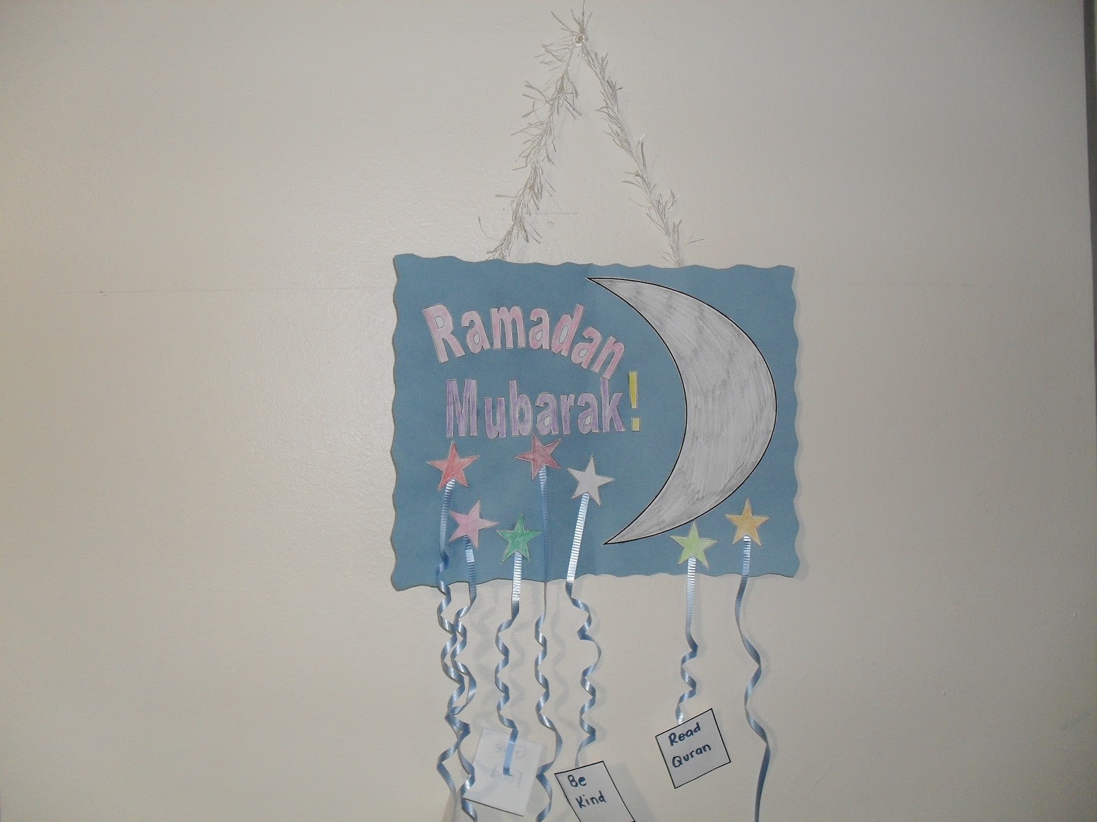 A Muslim Child is Born: Ramadan Craft Idea # 1: Door Decoration