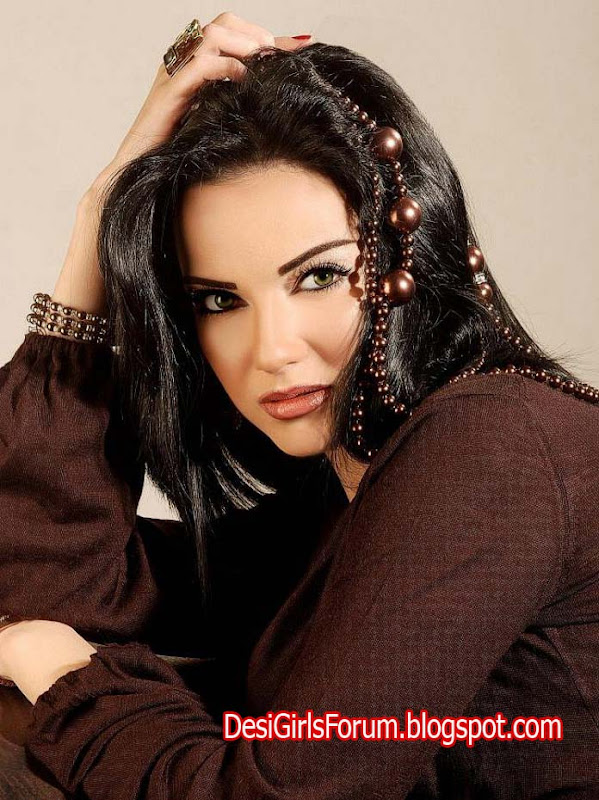 Syrian Actress Safa Sultan (صفاء سلطان) Biography and Photos