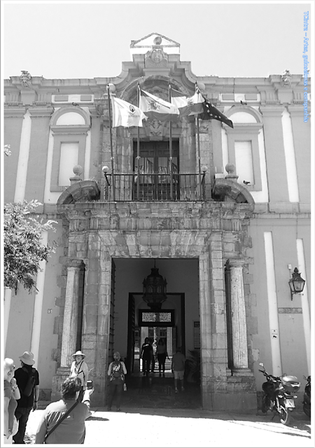Plaza Cardenal Salazar; Universidade de Córdoba; sem guia; Europa;