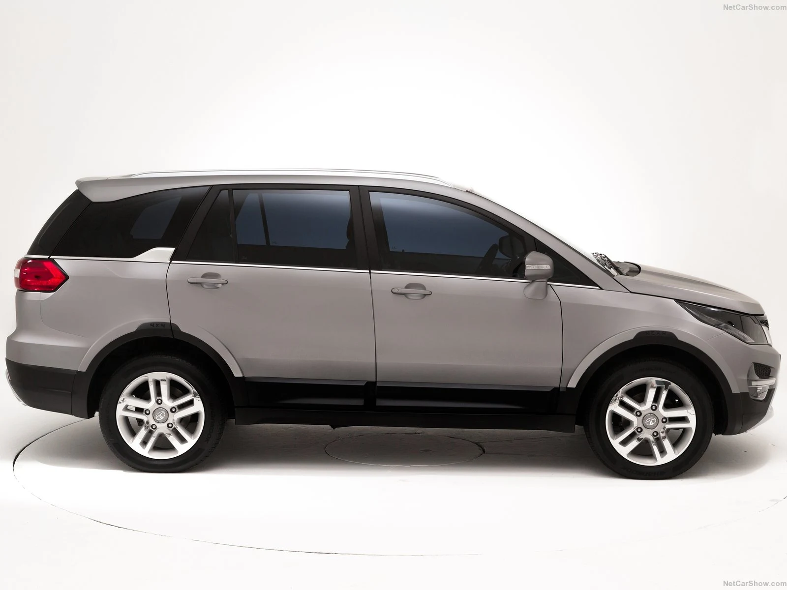Hình ảnh xe ô tô Tata Hexa Concept 2015 & nội ngoại thất