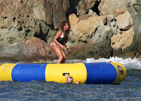 Beyonce On Motor Boat Hot Bikini Pictures