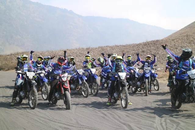 WR 155 R dalam Event "bLU cRU Adventure Ride