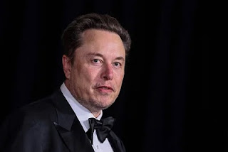 Elon Musk is on the way to becoming the world's first trillionaire.