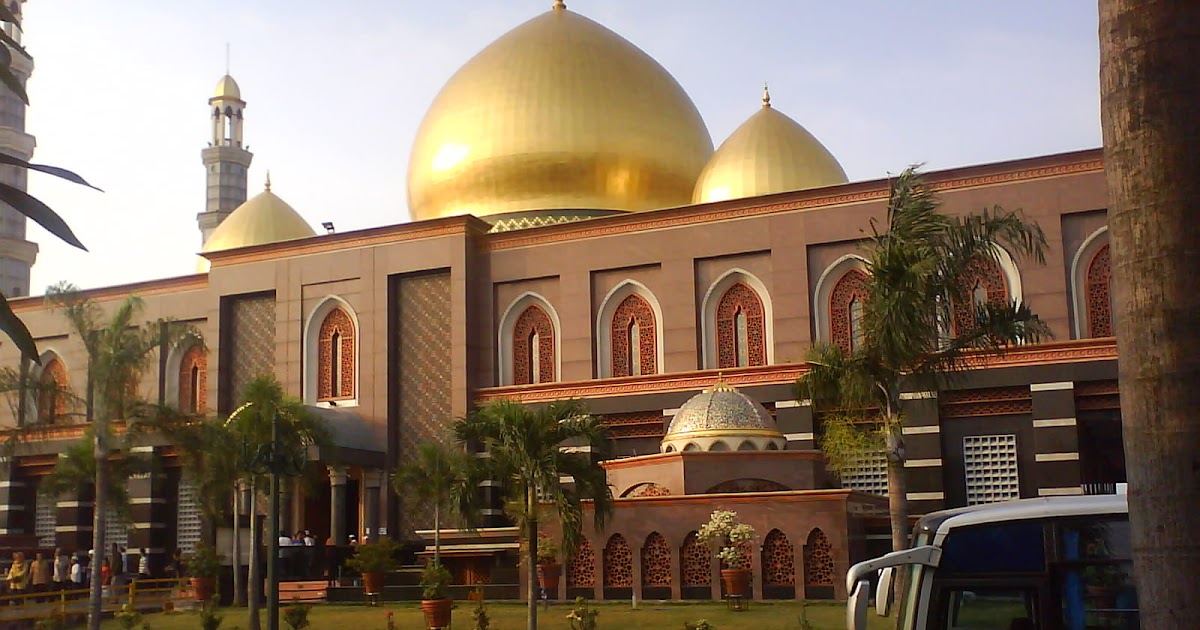 Masjid Kubah  Emas di dunia Islam Dihatiku