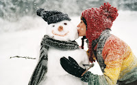 beautiful girl kissing snowman awesome wallpapers