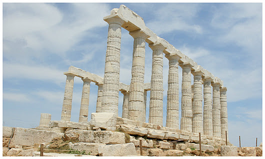 7 Kuil Unik Yang Terkenal Di Yunani [ www.BlogApaAja.com ]