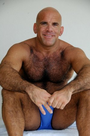 handsome hairy chest beginner bodybuilders pictures