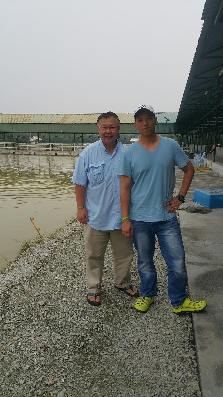 Uji Umpan di Natural Exotic Fishing Pond(Rawang)  Umpan 