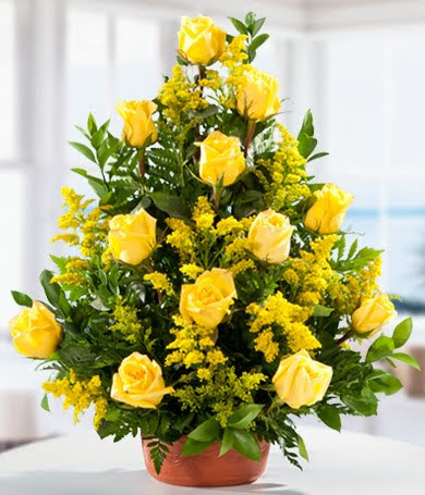 Arreglo de flores con rosas Amarillas elegantes Arreglo de flores con rosas Amarillas elegantes