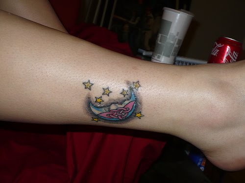 girls with simple star tattooos and moon tattoos on feet<