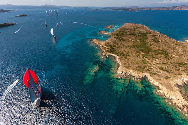 alquiler de goletas en Italia. alquiler de goletas en las Ilsas Eolias. Alquilar una goleta barata en las Islas Eoliasa. Alquiler de goletas en Cerdeña. Alquiler de goletas en Sicilia