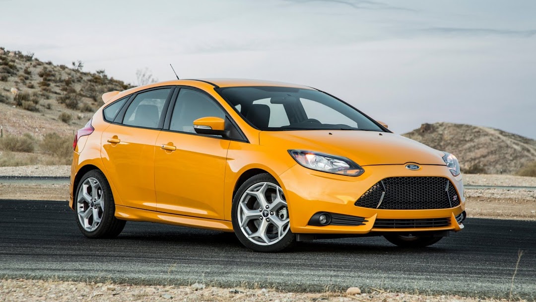 2013 Ford Focus ST Car HD Wallpaper