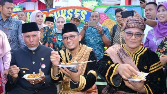 DPRD Kota Padang Gelar Rapat Paripurna Istimewa HUT Kota Ke-353, Syafrial Kani Apresiasi Capaian Pemko di Bawah Kepemimpinan Wako Hendri Septa