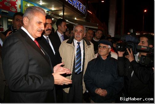 Ulaştırma Bakanı Yıldırım, selden zarar gören Bozkır'da incelemelerde bulundu