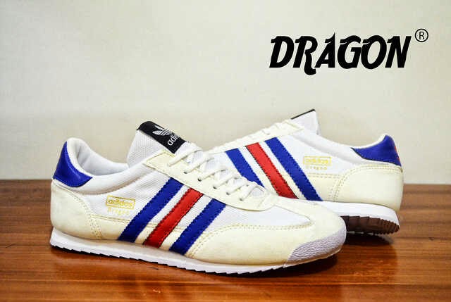 Adidas dragon clasic white