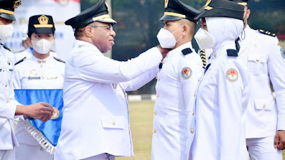 Alfascadieno Akbar Fatoni dan Gita Parahiya Putri Baharu Terpilih Perwakilan Pengukuhan Praja Pratama IPDN Angkatan 33 Tahun 2022