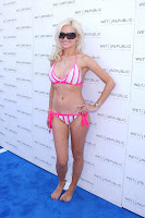 Holly Madison Hot Pink Bikini Pictures