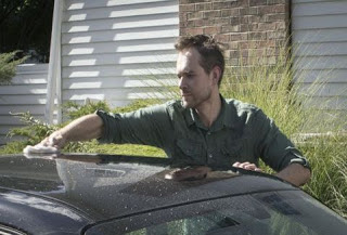 Το ήξερες; Πως θα πλύνεις το αυτοκίνητό σου μόνο με ένα ποτήρι νερό; 