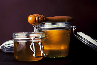 Organic and healthy honey