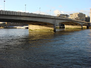 Much better looking and the one most think IS the London Bridge. (london bridge from south bank)