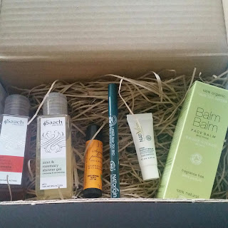 Love Lula Beauty Box June 2015.