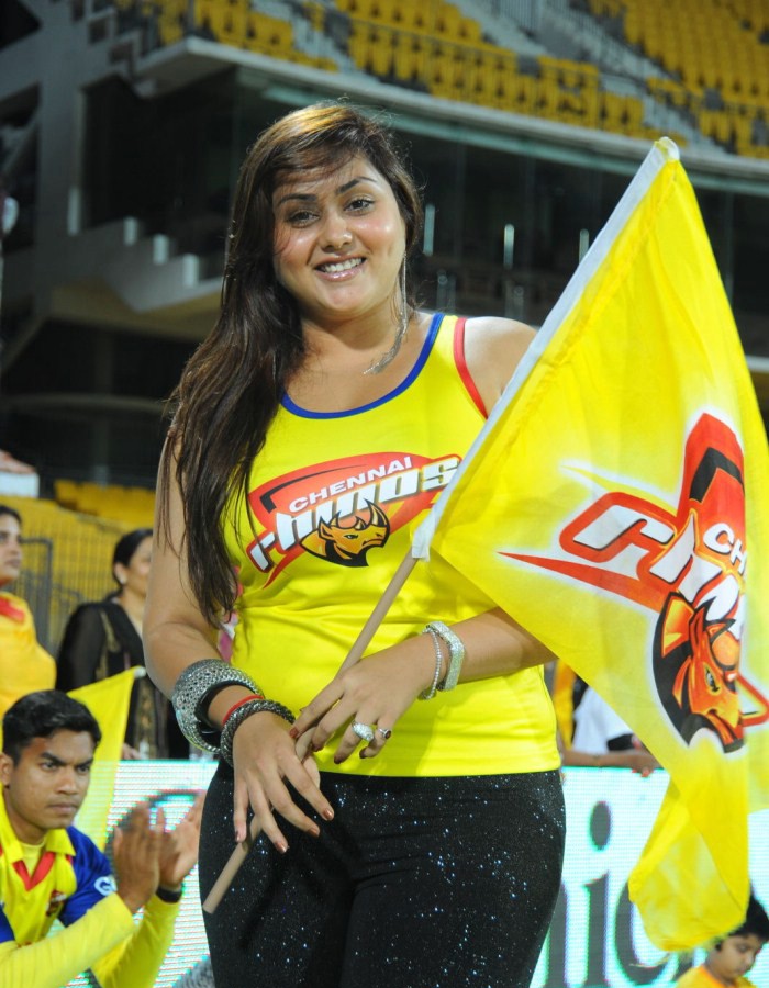 South Indian Actress, Namitha, Namitha in Yellow Top, Namitha from Ccl Matches, Namitha in Tight Jeans