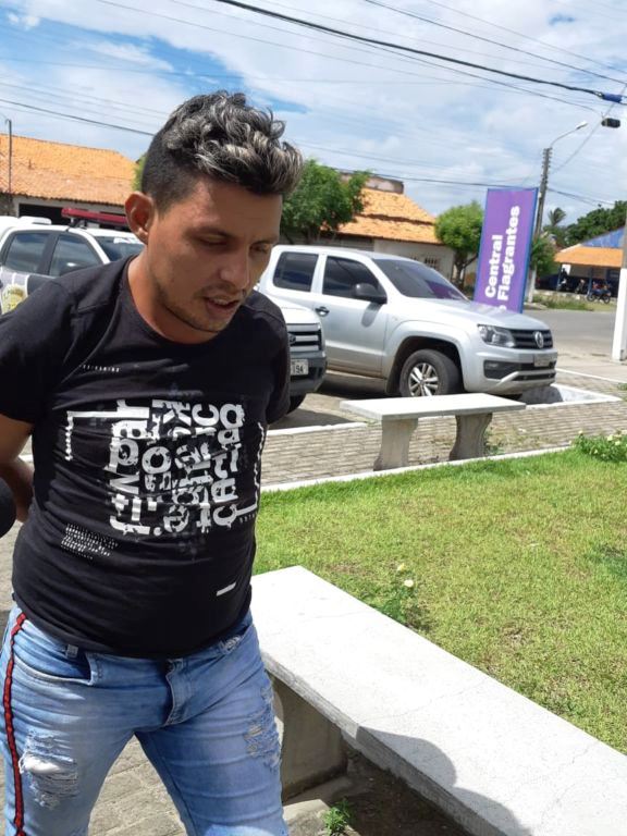 ENCONTRADO / Polícia Civil prende cabeleireiro acusado de mandar matar comerciante em Parnaíba