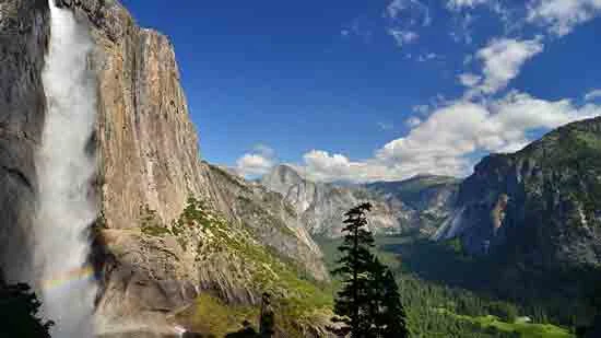 Air terjun Upper Yosemite