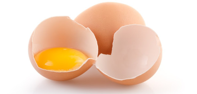 The natural way to remove blackheads using eggs