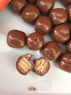 Marks & Spencer Belgian Milk Chocolate Wafer Bites